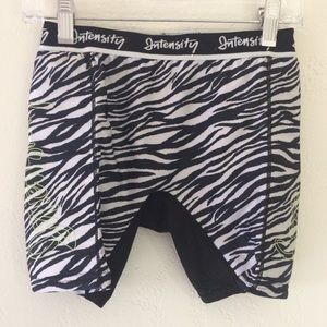 3/$15 intensity softball padded shorts youth large